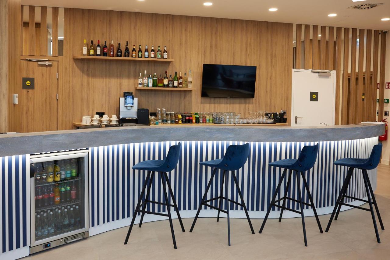 Hampton By Hilton Poznan Swarzedz Hotel Exterior photo